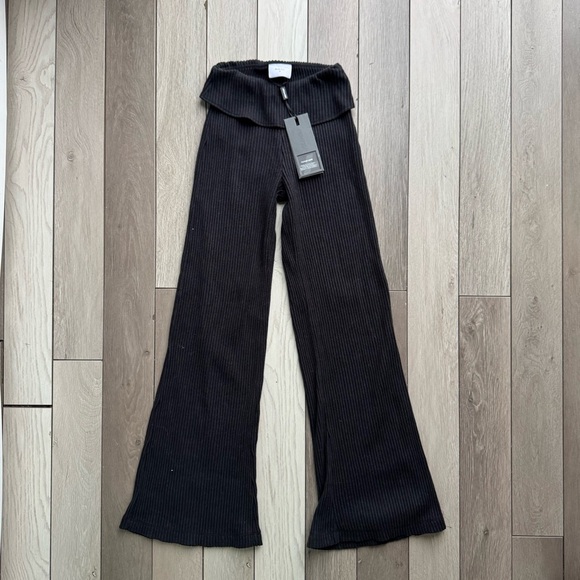 Bo+Tee Chunky Knit Kick Flare Trousers in Black | NWT | Size: Small - Picture 1 of 7